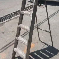 نردبان فلزی ۵ پله