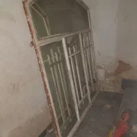 پنجره وسینک ظرفشویی