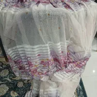 دوعددپرده حریر سالم در حدنو.  طول پرده 2متروعرض3
