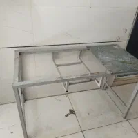 میز کار آهنی محکم