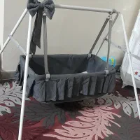 گهواره کودک در حد نو