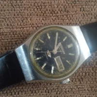 سلام یک ساعت قدیمی