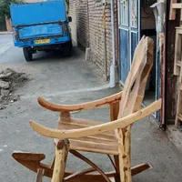 یک صندلی نو بسیار شیک و رنگ ثابت چوب طبیعی|صندلی و نیمکت|همدان, |دیوار