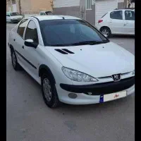 206 صندوق دار بسیار کم کار