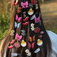 گیر مو ایموجی