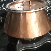 قابلمه خیلی قدمت دار سنگین