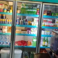 یک عدد یخچال سه درب کم مصرف به علت تغییر شغل