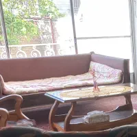 تخت سنتی محکم وبا کیفیت