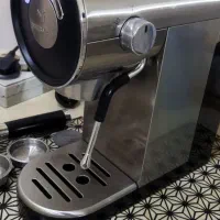 قهوه ساز مباشی درحدنو اصلی با تجیهزاتش کارتن...