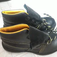 کفش کار