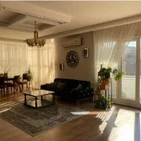 100متر فول غرق نور، فلاحی