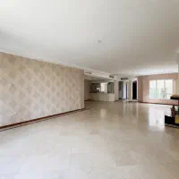 ولنجک ‌زیرسیزدهم ‌۱۸۰متر دلباز غرق ‌در ۲جهت‌نور