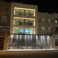 ساختمان اداری/یکجا/زمین۳۰۰متر بر خیابان۹۰متری