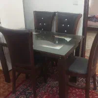 میز غذاخوری و صندلی چهارنفره