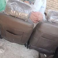 صندلی ۴۰۵ و پارس