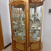 بوفه ، ویترین