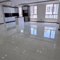 رهن کامل واحد۱۳۵متری.۳خواب.دارای پارکینگ و آسانسور
