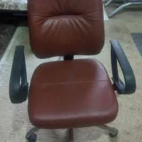 صندلی چرخ دار اداری باتنضیمات ارتفاع
