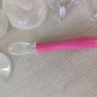 قاشق سیلکونی پستونک شیردوش ولباس