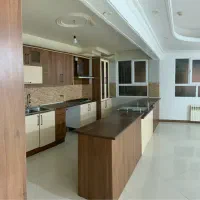 ۹۳متر دو خواب شهرزیبا کلیدنخورده