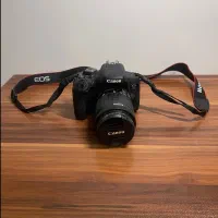 دوربین canon 750d با لنز ۱۸-۵۵ به همراه کیف