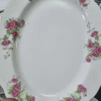 چینی گل سرخی دور طلایی