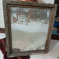 آینه سنگ قدیمی