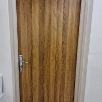 درب اتاق خواب، سرویس، حمام