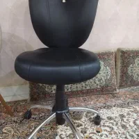 صندلی گردان اداری