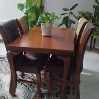 میز ناهار خوری چهار نفره