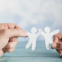 مشاوره و همفکری میدم