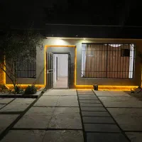 نگهبان شبانه روزی در باغچه