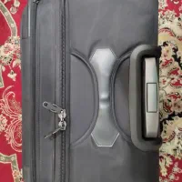 چمدان|کیف، کفش، کمربند|مشهد, هنرور|دیوار