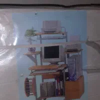 میز کامپیوتر