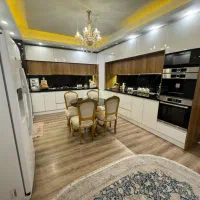 ۱۷۰متر سه خواب نیاوران.بازسازی شده.غرق نور.لابی من