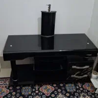 میز تلویزیون شیشه ای