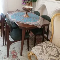 میز نهار به همراه 4عدد صندلی نو هستن