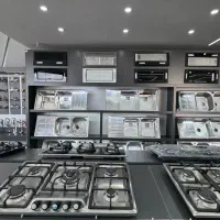 فروشنده خانم اپراتور