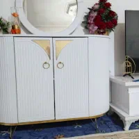 یک عدد اینه کنسول با اینه