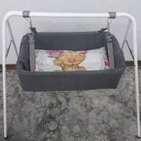 گهواره با پایه