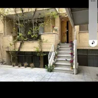 نیازمند مراقب و هم خانه برای دو نفر سالمند