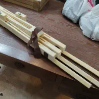 سه پایه نقاشی تاشو در حد نو