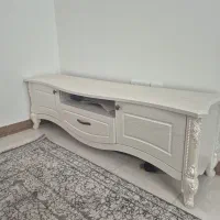 زیر تلویزیون