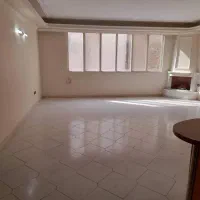 دانشجو  120متری  طبقه دوم سه خواب شیک زیر فی منطقه
