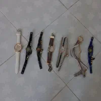 فروش تعدادی ساعت دستبند و کلاه گیس و قاب موبایل