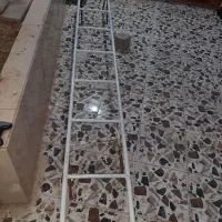 نردبان فلزی