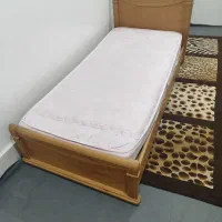 تخت چوبی درجه یک با تشک