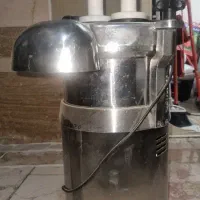 آب میوه گیری RT2000