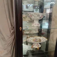 بوفه قهوه ای