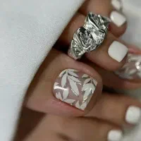 آموزش کاشت ناخن تخفیف ویژه